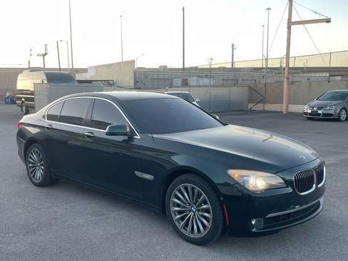 Used 2012 BMW 750i image 2