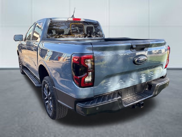 Used 2024 Ford Ranger Lariat w/ FX4 Off-Road Package AWD/4WD image 2