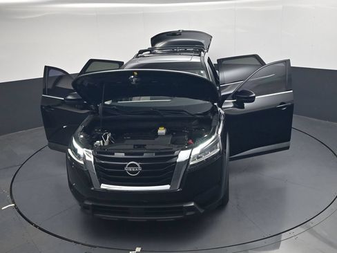 Used 2022 Nissan Pathfinder SV w/ SV Premium Package FWD image 55