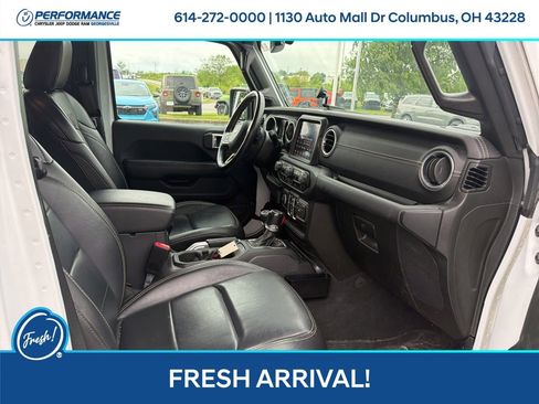 Used 2021 Jeep Gladiator Overland w/ Popular Equipment Package AWD/4WD image 17