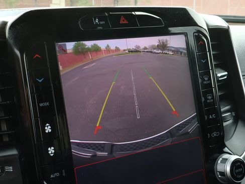 Used 2025 RAM 1500 Laramie image 22