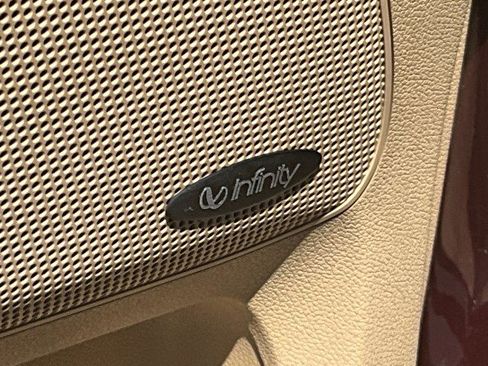 Used 2016 Kia Sedona SX FWD image 30