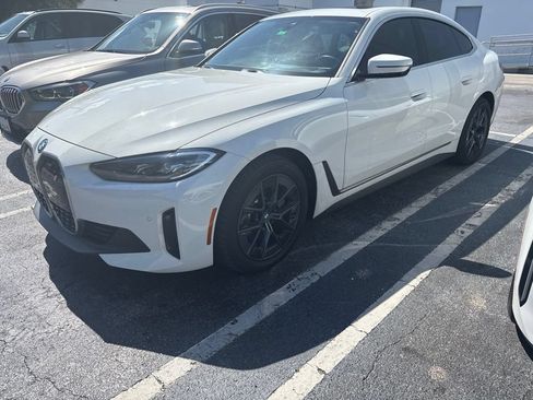 Certified 2024 BMW i4 eDrive35 w/ Premium Package RWD image 9