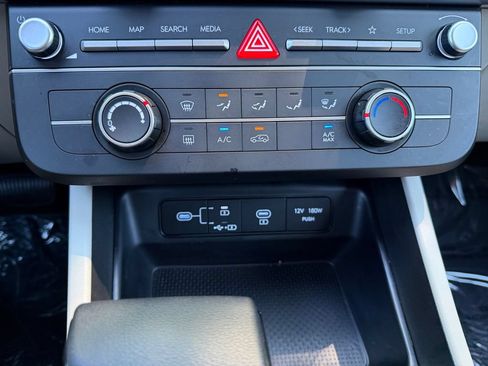 Used 2026 Hyundai Tucson SE AWD/4WD image 19