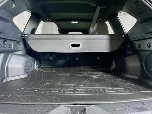 Used 2025 Subaru Forester Limited image 28