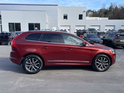 Used 2016 Volvo XC60 T6 image 6