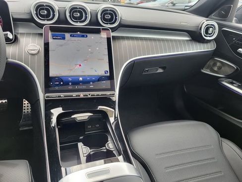 Used 2025 Mercedes-Benz C 300 4MATIC Sedan image 35