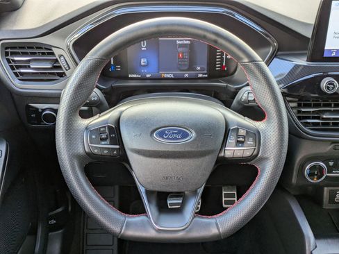 Used 2024 Ford Escape ST-Line image 20