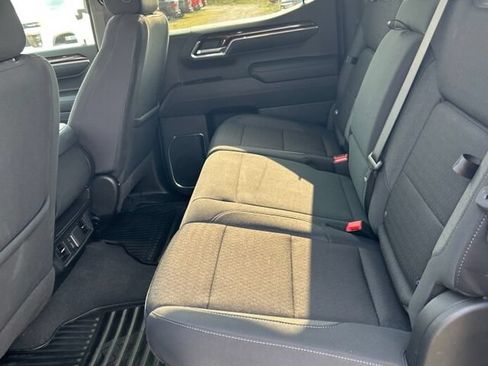 Used 2024 GMC Sierra 1500 Elevation AWD/4WD image 8