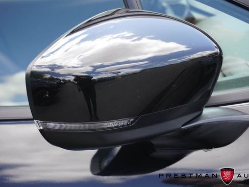 Used 2025 Subaru Impreza 2.0i Sport image 16