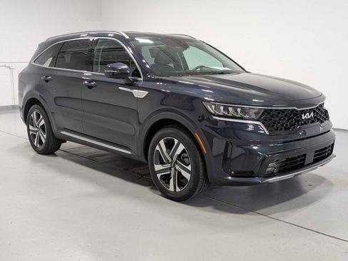 Certified 2023 Kia Sorento EX AWD/4WD image 6
