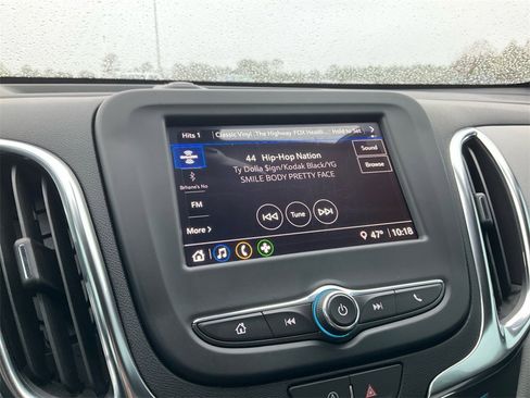 Used 2024 Chevrolet Equinox LS w/ Midnight Edition image 20