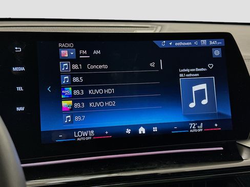 Used 2025 BMW X2 xDrive28i AWD/4WD image 21