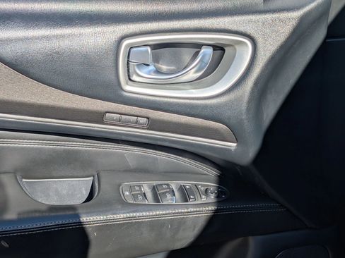 Used 2019 INFINITI QX60 Luxe image 16