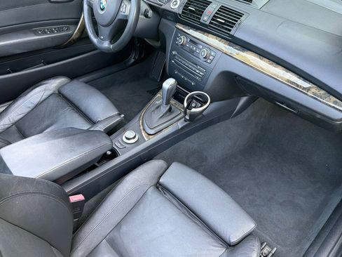 Used 2008 BMW 135i Convertible image 20