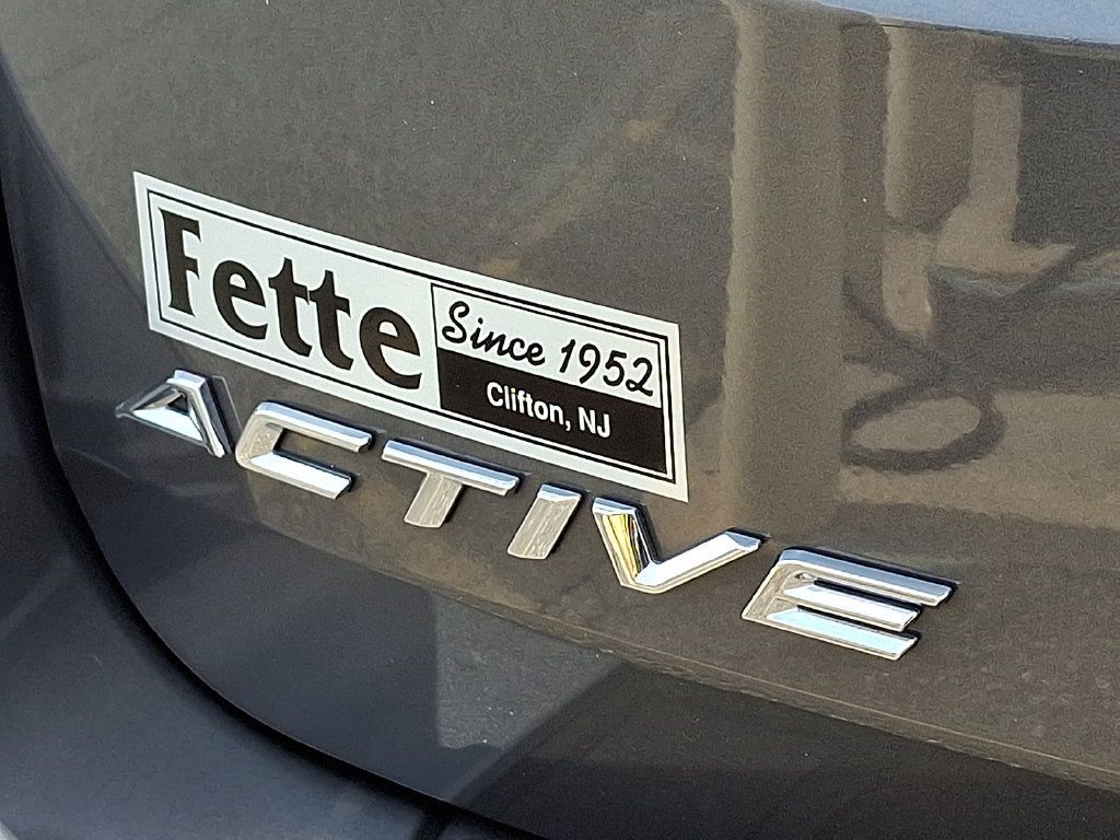 Certified 2025 Ford Explorer Active w/ Active Comfort Package AWD/4WD image 31