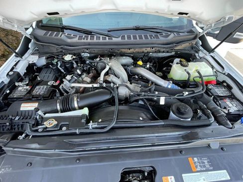 Used 2024 Ford F250 XLT image 12