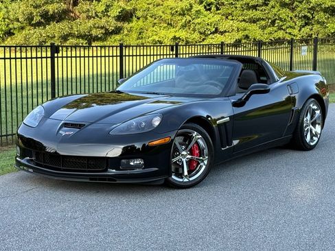 Used 2013 Chevrolet Corvette Grand Sport w/ 2LT Preferred Equipment Group RWD image 15