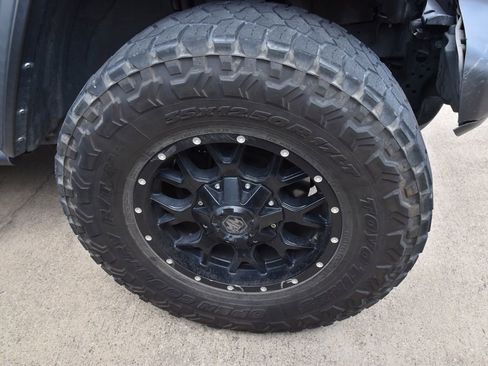Used 2021 Jeep Wrangler Unlimited Rubicon AWD/4WD image 13