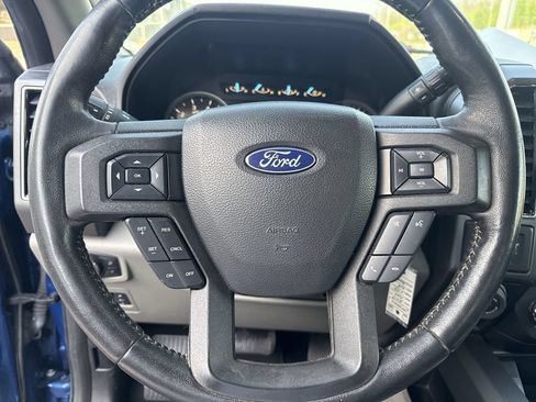 Used 2018 Ford F150 XLT w/ Equipment Group 302A Luxury AWD/4WD image 16