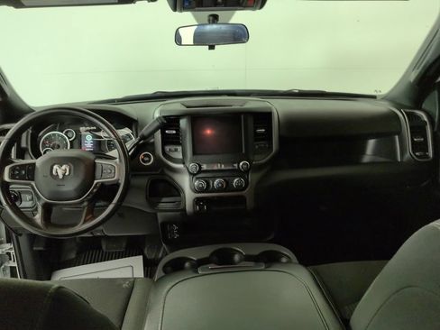Used 2024 RAM 2500 Tradesman w/ Chrome Appearance Group AWD/4WD image 16