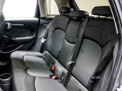 Used 2019 MINI Cooper S FWD image 37