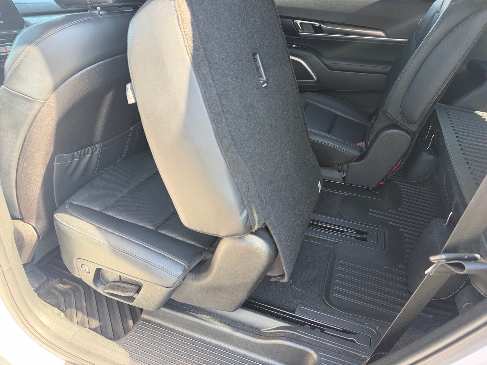 Used 2023 Kia Telluride S w/ S Sunroof Package AWD/4WD image 16