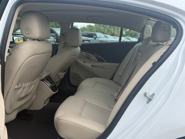 Used 2016 Buick LaCrosse Leather FWD image 11