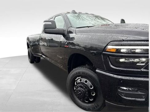 New 2026 RAM 3500 Laramie w/ Night Edition image 33