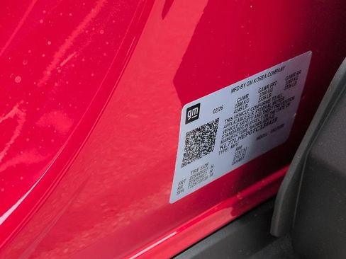 New 2026 Chevrolet Trax LT w/ Driver Confidence Package FWD image 34