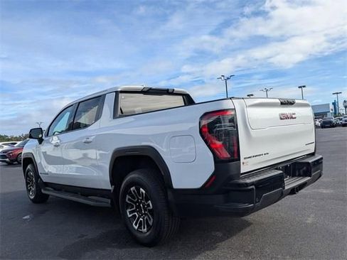 New 2026 GMC Sierra EV Elevation AWD/4WD image 6
