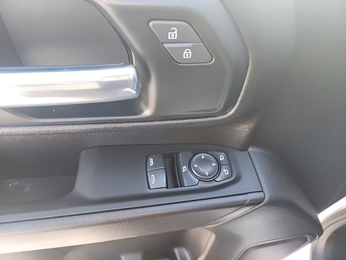 Used 2025 Chevrolet Silverado 2500 W/T w/ WT Convenience Package image 15