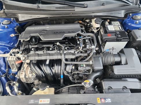 Used 2021 Hyundai Elantra SEL image 36