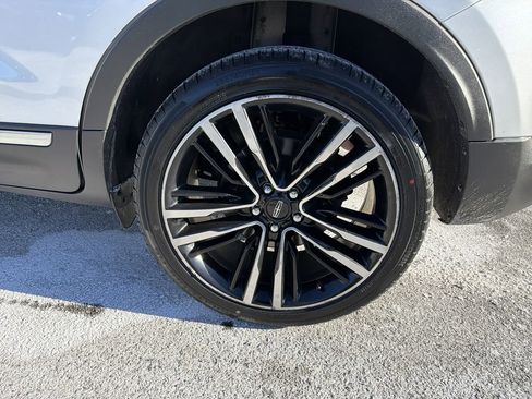 Used 2017 Lincoln MKC Reserve w/ Lincoln MKC Climate Package image 31