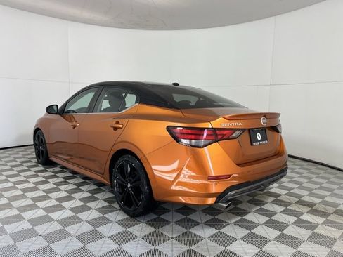 Used 2021 Nissan Sentra SR w/ Lighting Package image 5