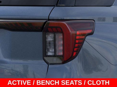 New 2025 Ford Explorer Active image 21