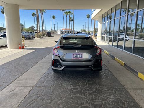 Used 2020 Honda Civic EX image 8