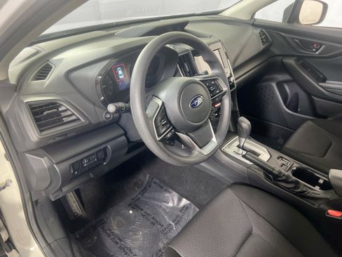 Used 2023 Subaru Impreza Premium image 9