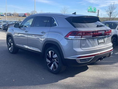 New 2026 Volkswagen Atlas Cross Sport SEL AWD/4WD image 6