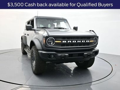 New 2025 Ford Bronco Big Bend w/ Black Diamond Package