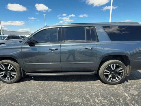 Used 2020 Chevrolet Suburban Premier AWD/4WD image 5