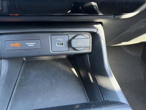 Used 2023 Honda Civic LX image 28