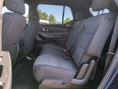Used 2023 Chevrolet Traverse LT FWD image 29