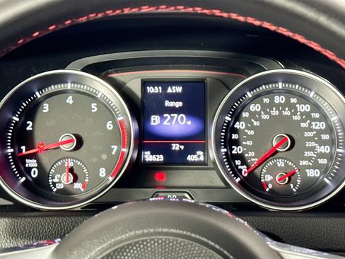 Used 2021 Volkswagen GTI SE FWD image 38