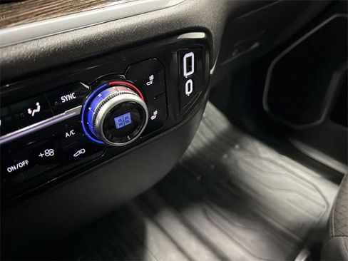 Certified 2025 GMC Sierra 1500 Elevation w/ LPO, GMC Protection Package image 25