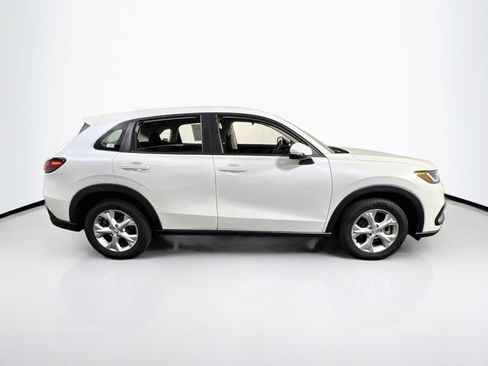 Used 2024 Honda HR-V LX image 4