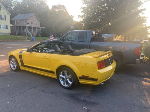 Used 2006 Ford Mustang GT Premium RWD image 1