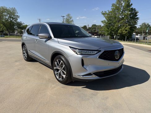 Used 2024 Acura MDX FWD w/ Technology Package image 2