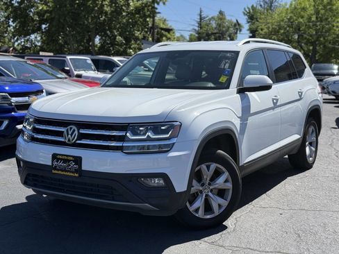 Used 2018 Volkswagen Atlas SE FWD image 1