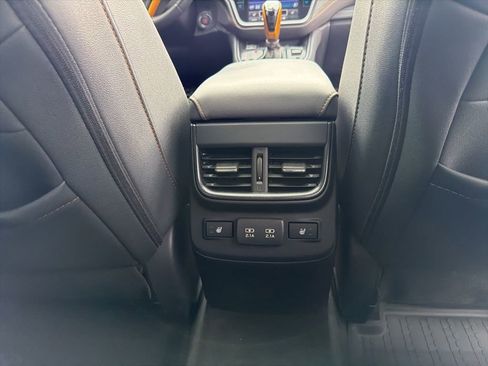 Used 2022 Subaru Outback Wilderness w/ Wilderness Package AWD/4WD image 19